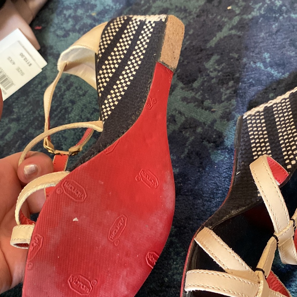 C’N’C Wedges - Picture 3 of 7